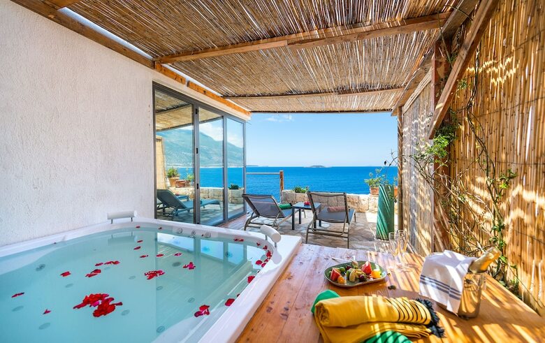 Hotel Mandalina Luxury Suites