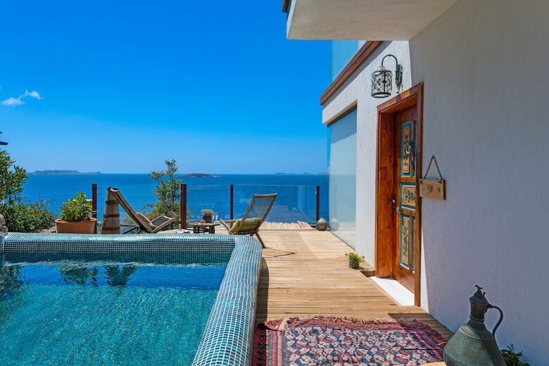 Hotel Mandalina Luxury Suites