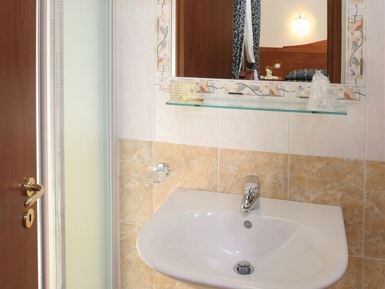 Adorasuite B&B