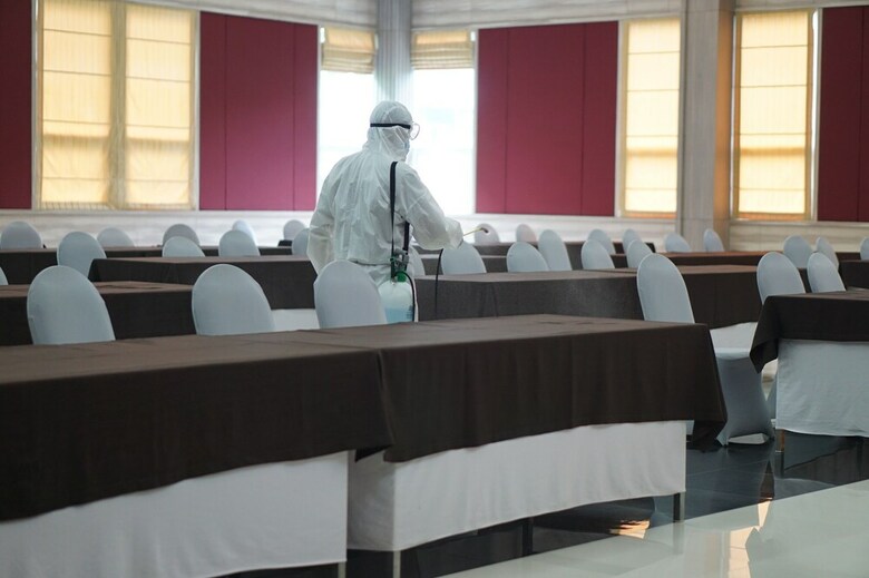 Phanhin Regent Hotel And Residence