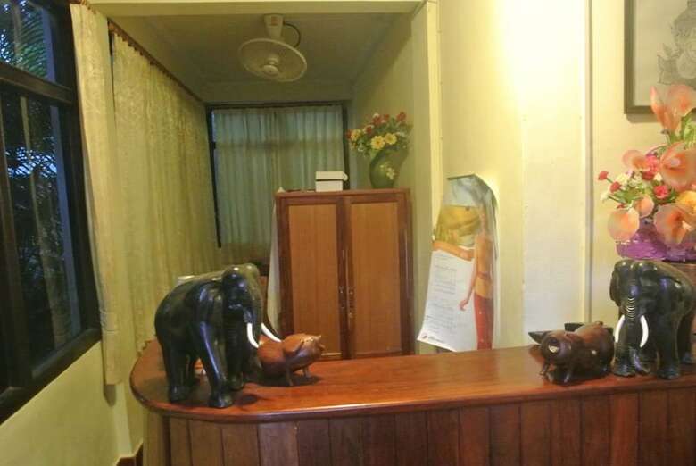Hotel Sackarinh Guesthouse