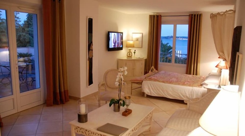 Hotel H�tel Villa Les Rosiers