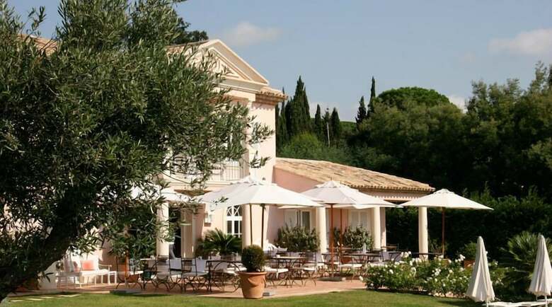 Hotel H�tel Villa Les Rosiers