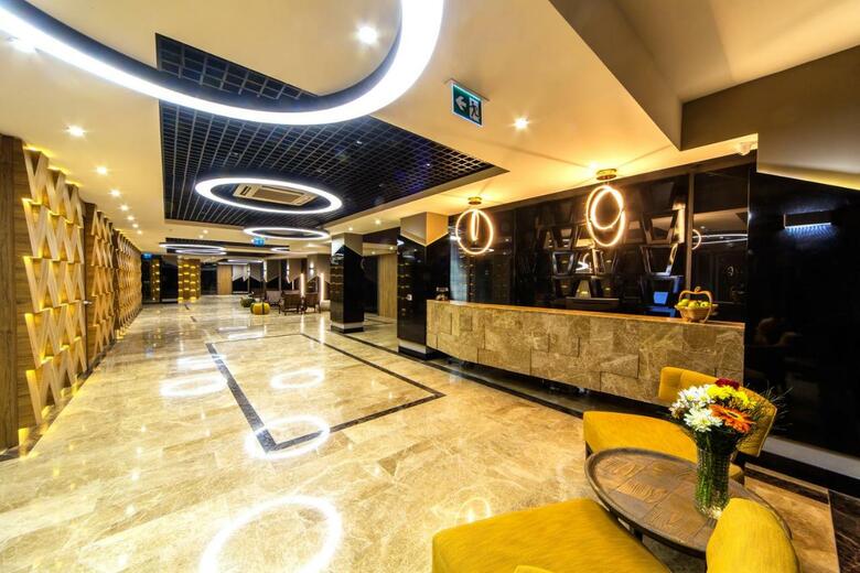 Hotel The City Suites