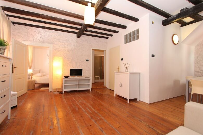 Hotel Apartments Biancorosa
