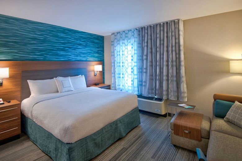 Hotel Towneplace Suites By Marriott Miami Airport