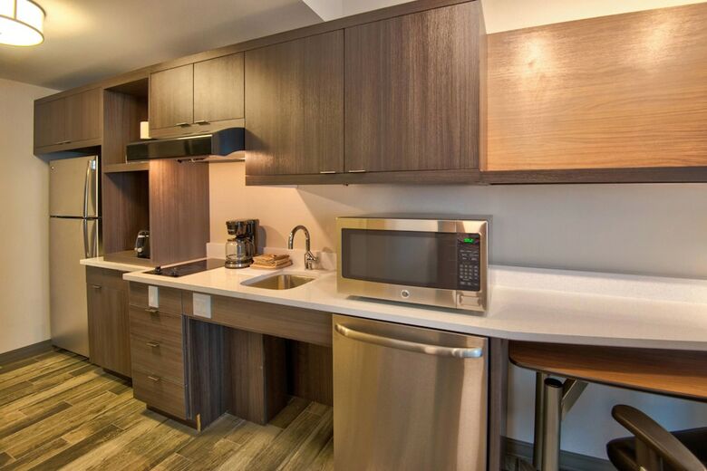 Hotel Towneplace Suites By Marriott Miami Airport