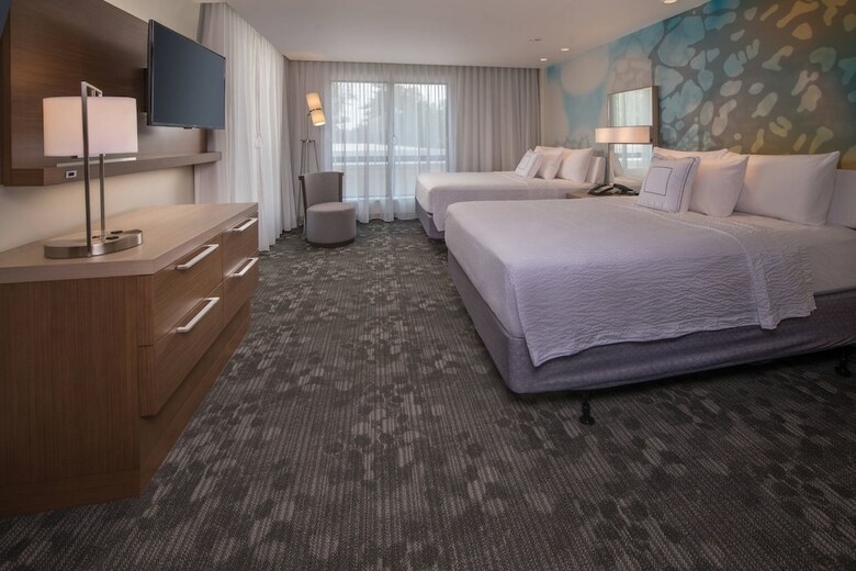 Hotel Courtyard By Marriott Hershey Chocolate Avenue