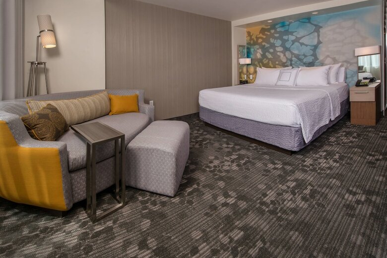Hotel Courtyard By Marriott Hershey Chocolate Avenue