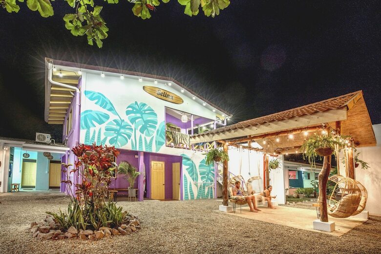 Hostal Selina Jaco