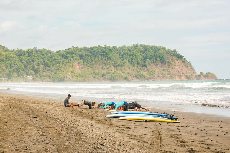 Hostal Selina Jaco
