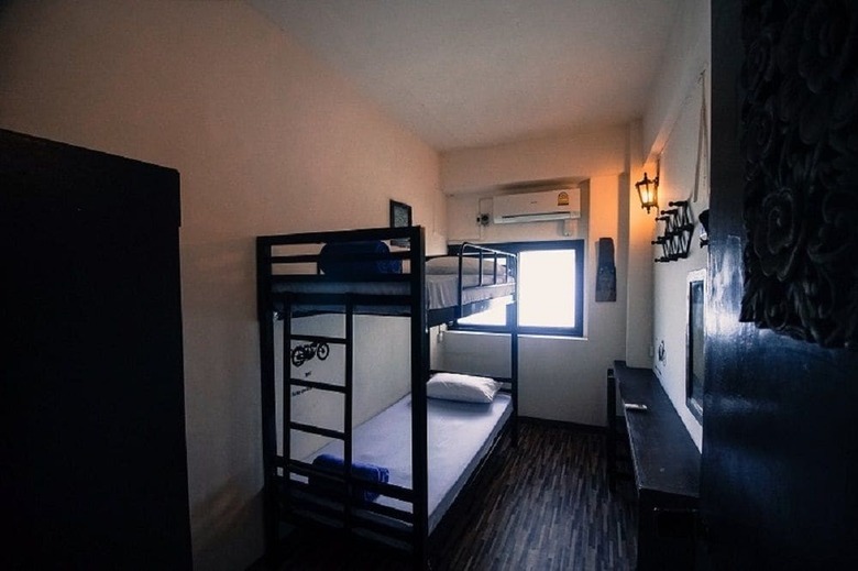 Hostal Yha Bangkok Downtown @ Station S3