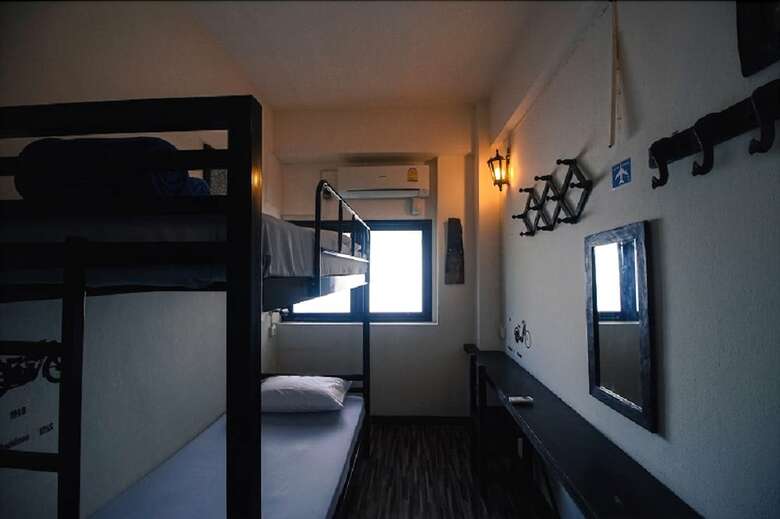 Hostal Yha Bangkok Downtown @ Station S3