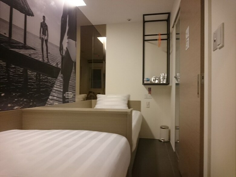 Hostal Gs Gay Hotel