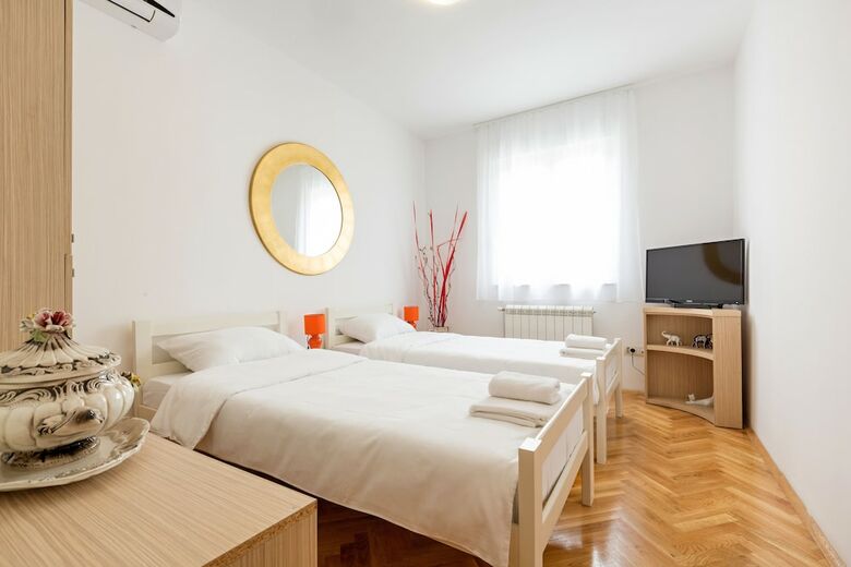 Apartamentos Dolce Vita Luxury Suites