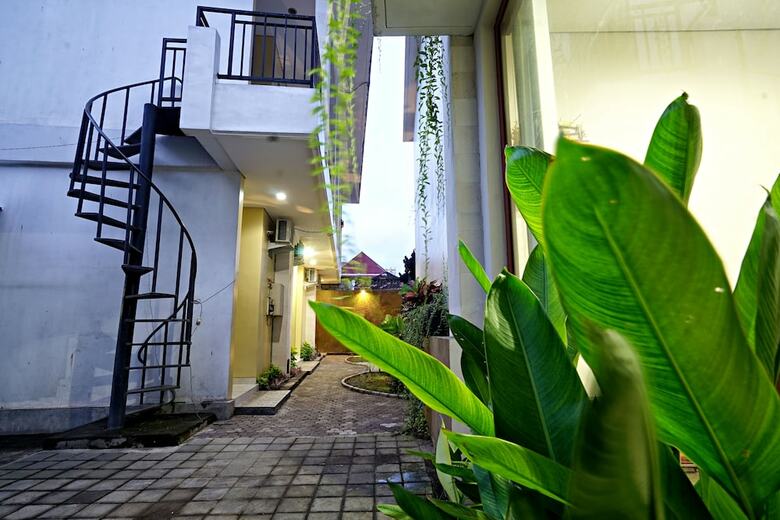 Hotel D'pande
