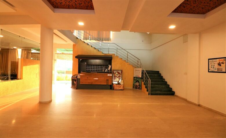 Hotel Goverdhan Greens Resort Dwarka