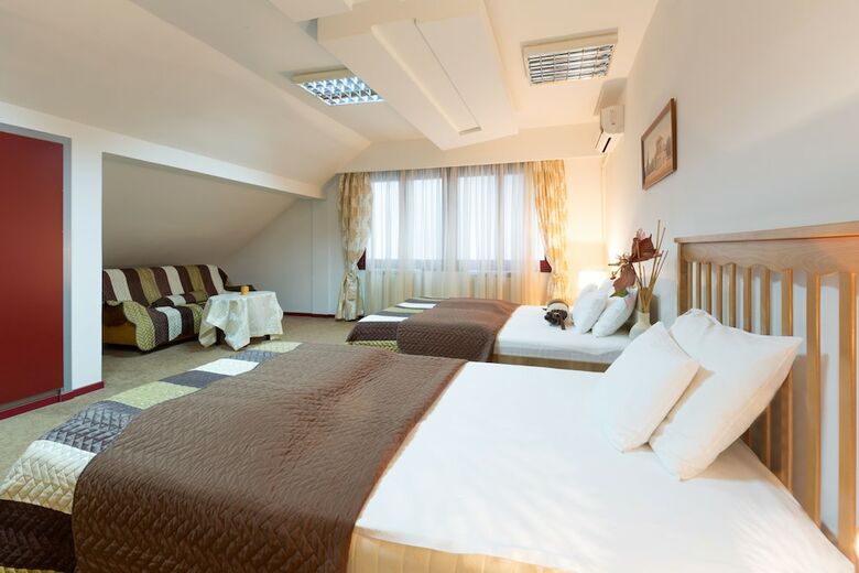 Garni Hotel Villa Family