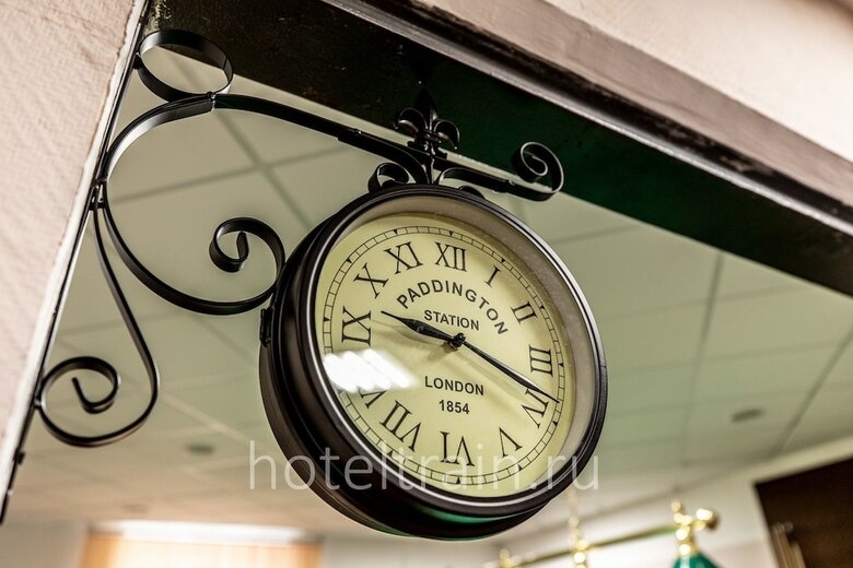 Hotel 1-st Train