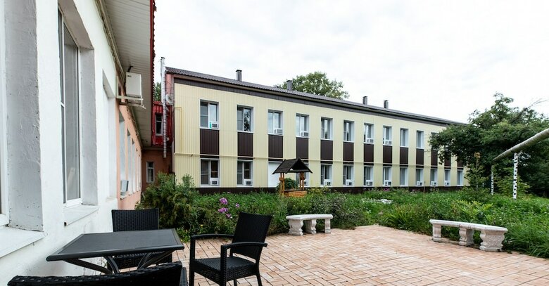 Hotel 1-st Train