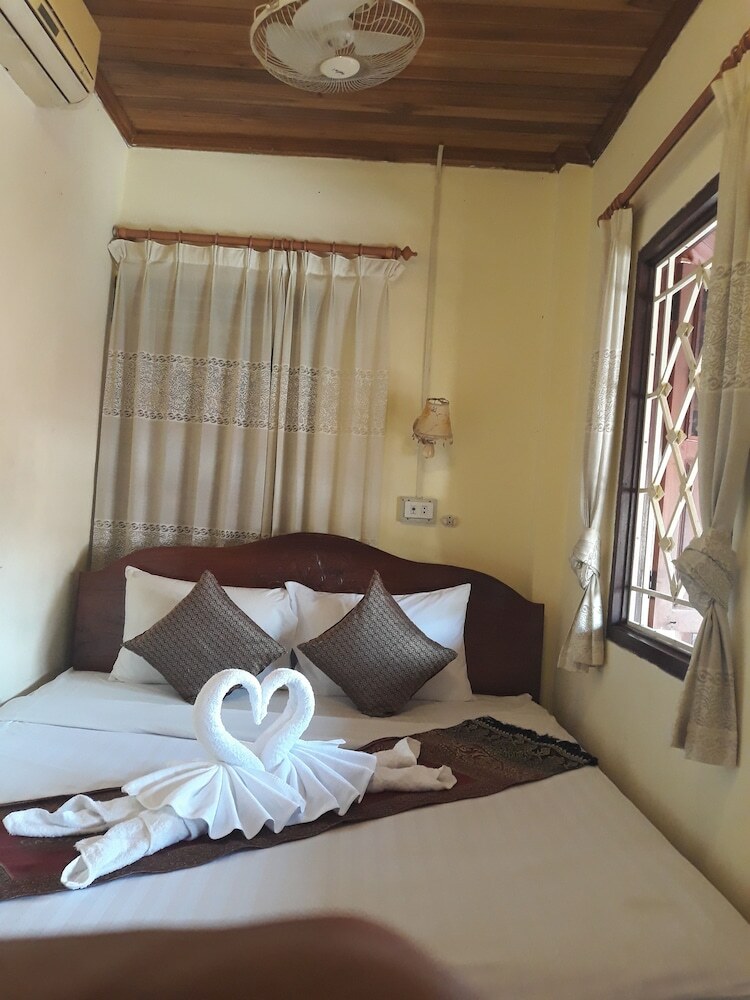 Hotel Silikhane Guesthouse