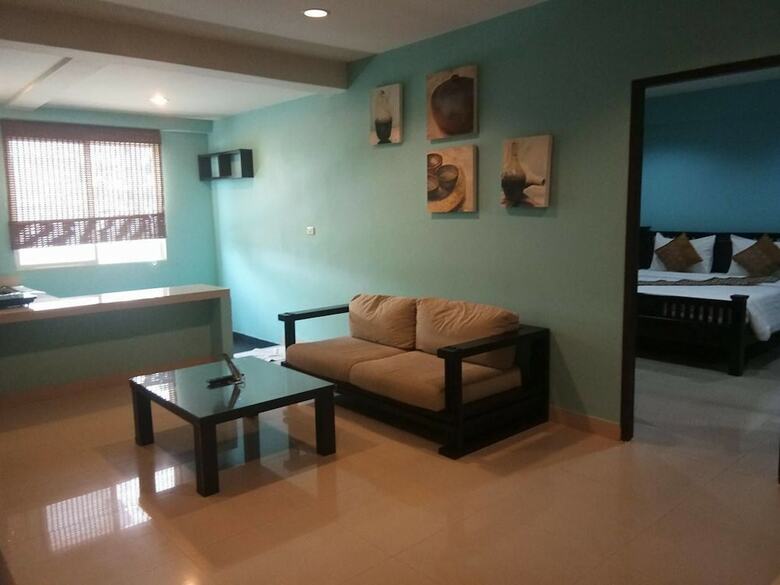 Hotel Ananya Residence Service Apartment