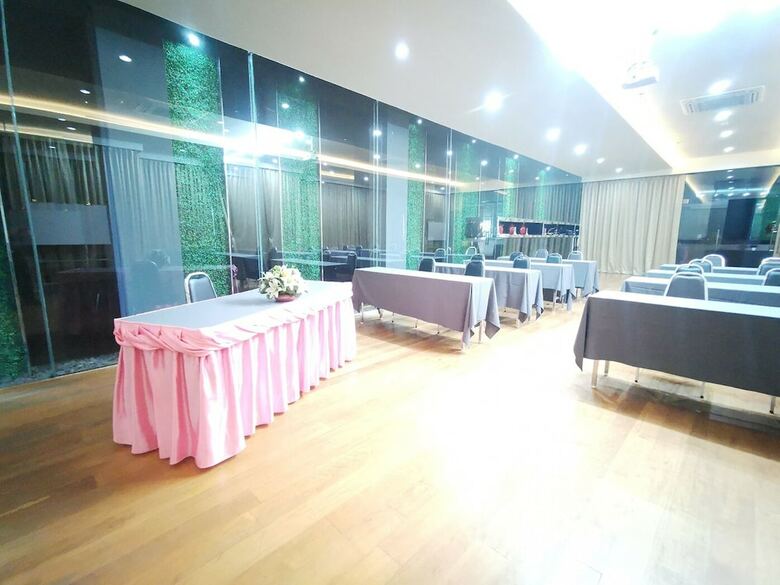 The Pat Hotel