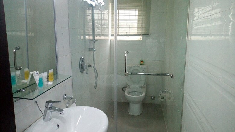 Hotel Bjorne Suites