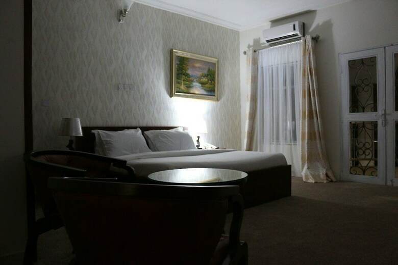 Hotel Bjorne Classic Suites