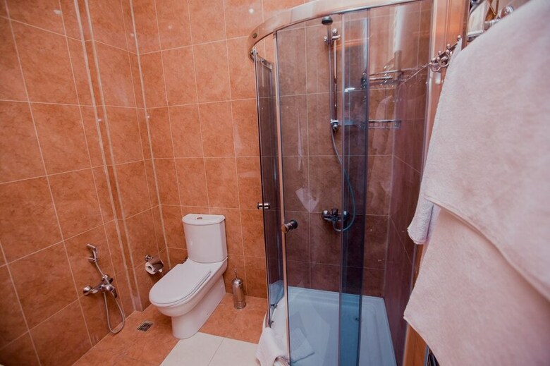Travel Hotel