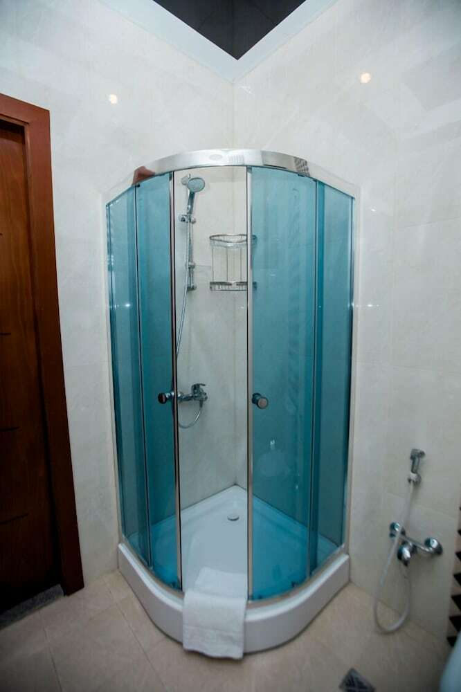 Travel Hotel