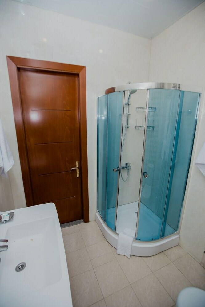 Travel Hotel
