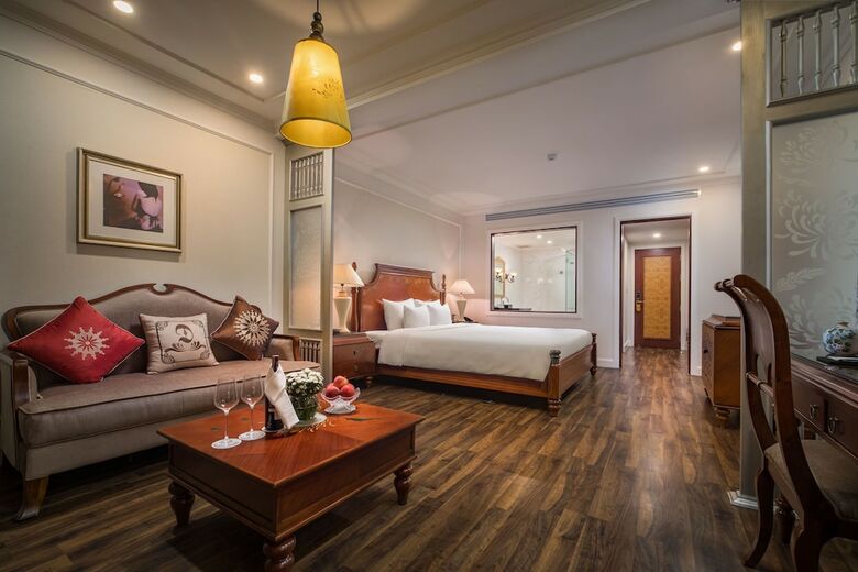 Damsels Hanoi Boutique Hotel