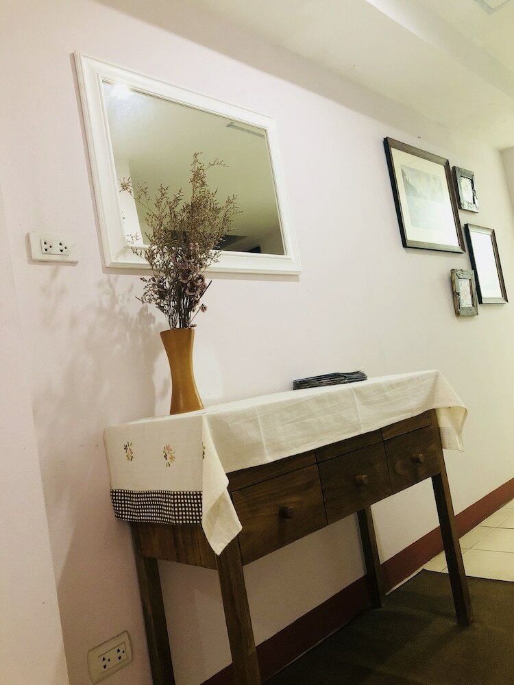 Hostal Rada Arak Hostel