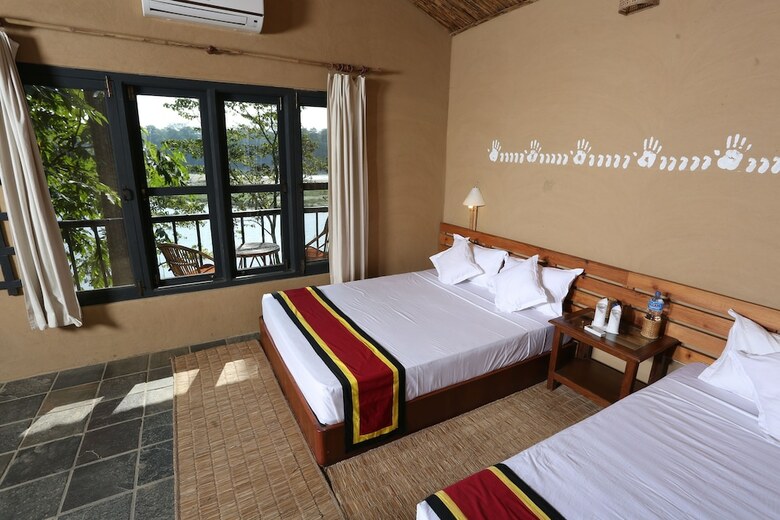 Jungle Villa Resort