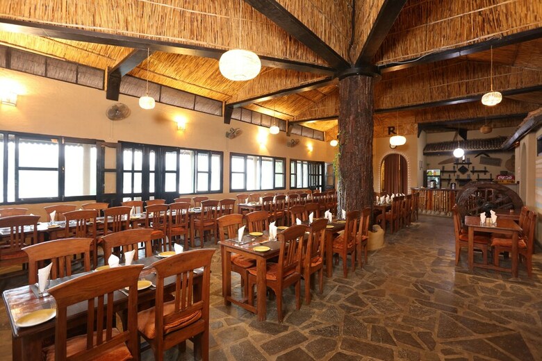 Jungle Villa Resort