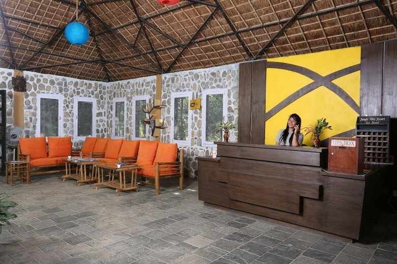 Jungle Villa Resort