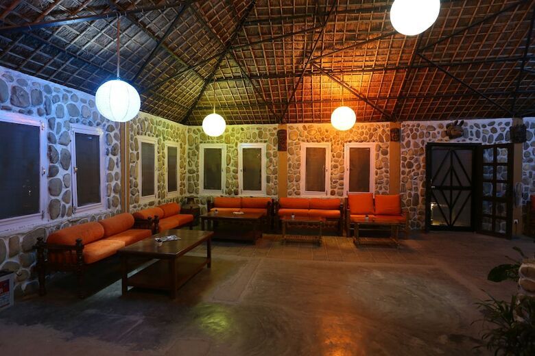 Jungle Villa Resort