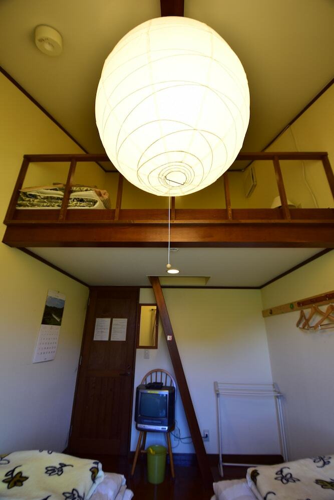 Hostal Miyukinomori Youth Hostel