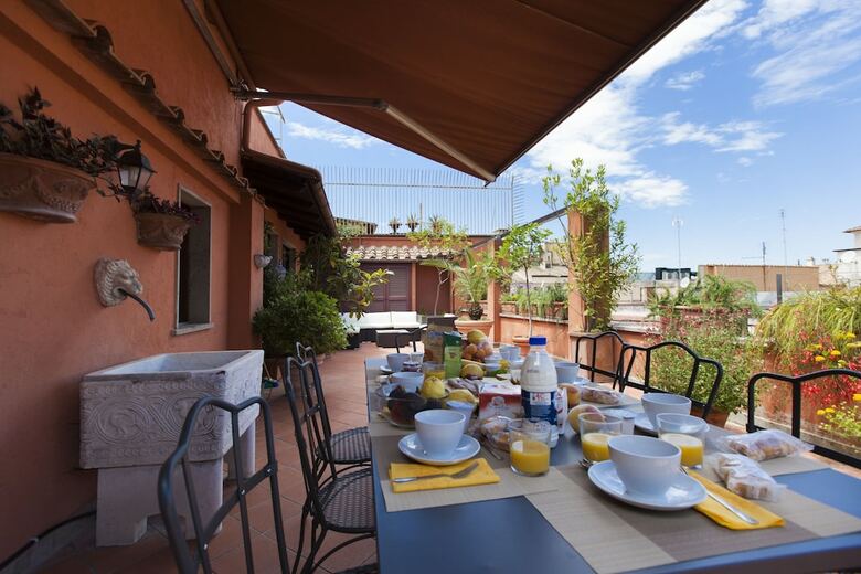 Habitat's Spanish Steps Apartments