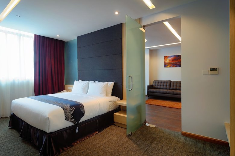 The Klagan Riverson Hotel & Residence