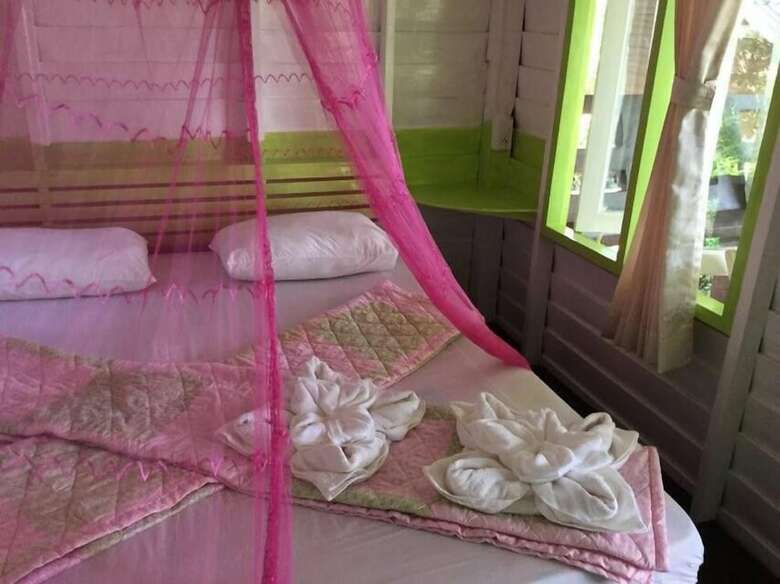 Hotel Phayam Coconut Beach Resort
