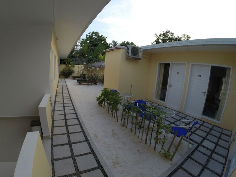 Hotel Scuba Inn