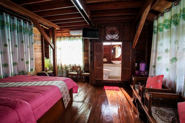 Hotel Thanyarat Resort