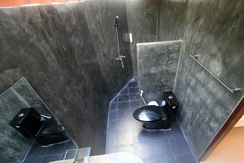 Hotel Chomjan Beach Resort