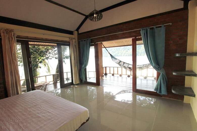 Hotel Chomjan Beach Resort