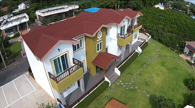 Pension Gyul House