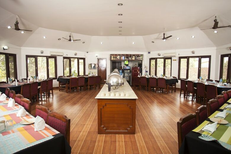 Hotel Jungle Safari Resort