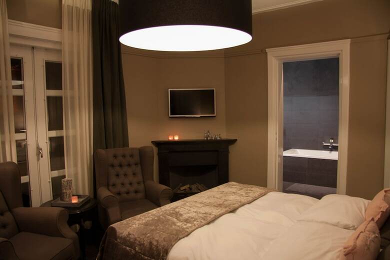 Hotel Huis Van Bewaring
