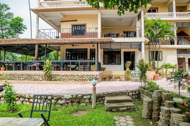 Hotel Riverside